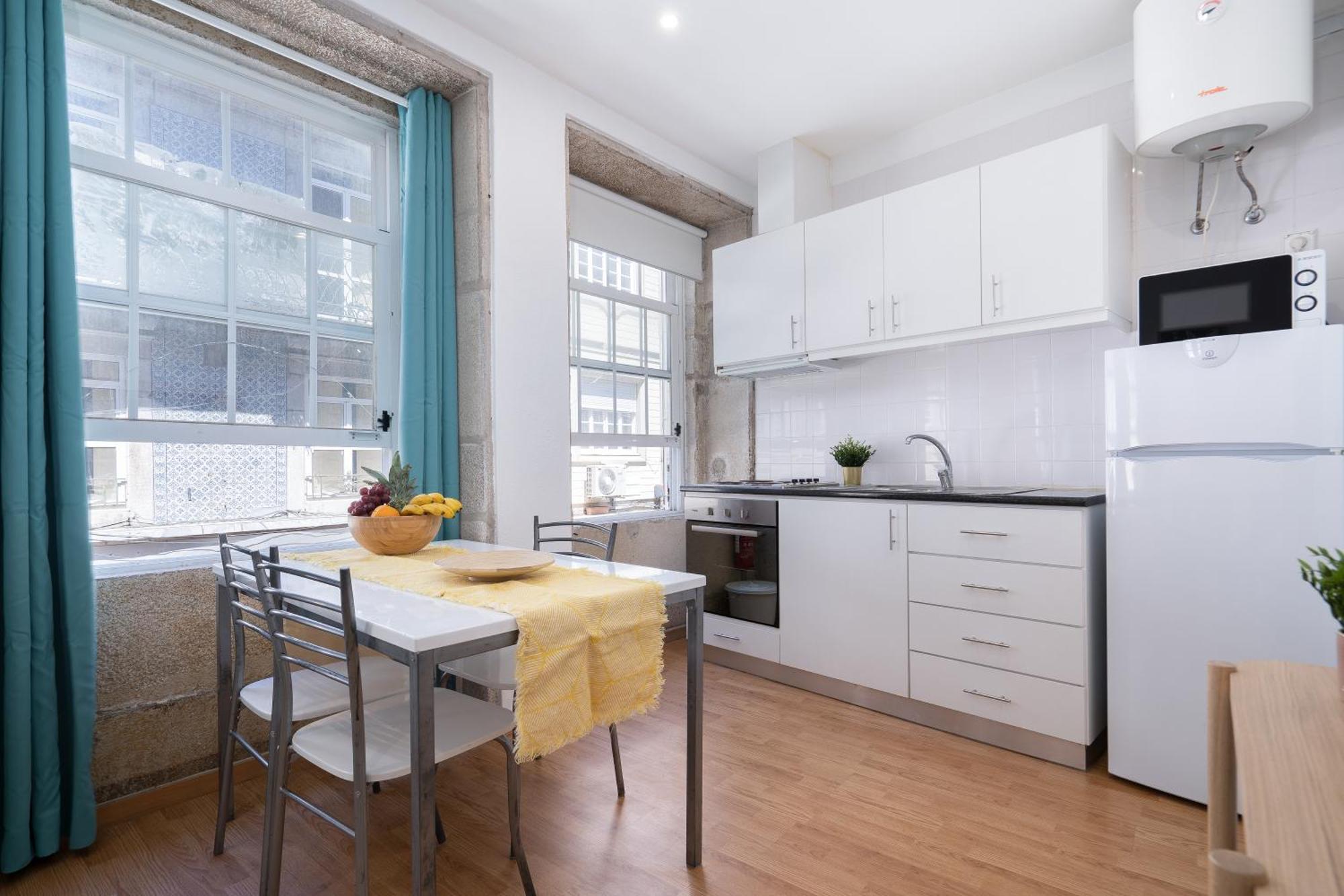 포르투 Host Wise - Colorful Fresh Flats - Batalha 아파트 객실 사진
