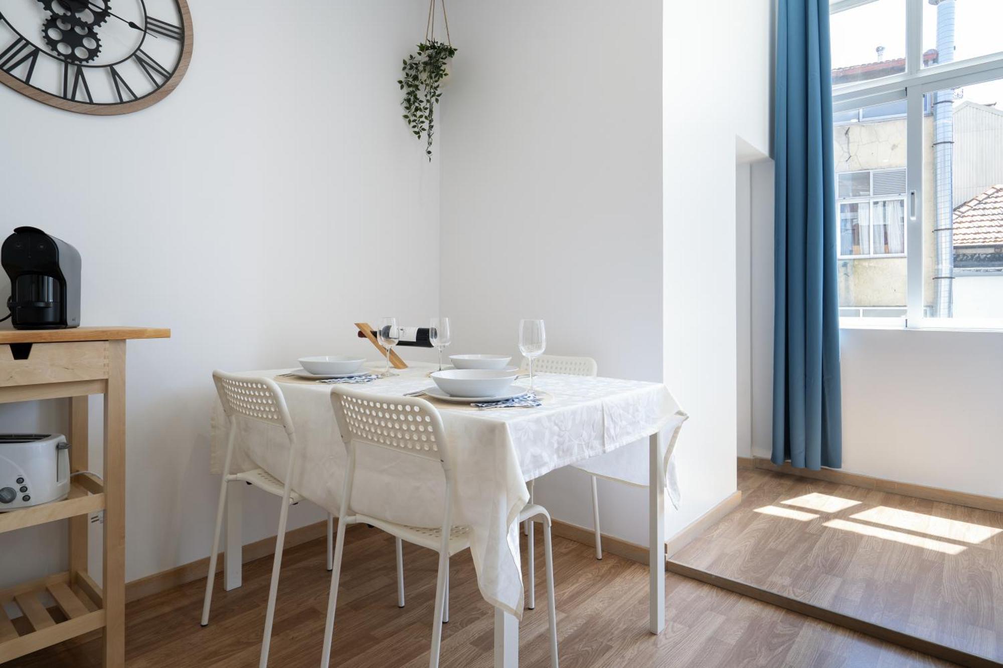 포르투 Host Wise - Colorful Fresh Flats - Batalha 아파트 객실 사진